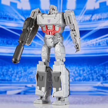 Close-up of Megatron D-16 robot hand and grip for action poses