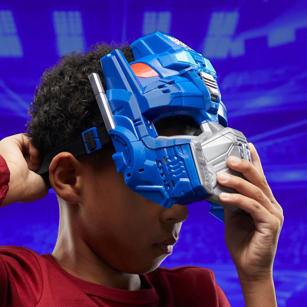 Transformers One origin-story inspired figure based on movie design.