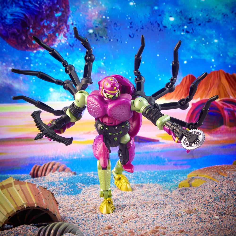 Transformers Generations Legacy Predacon Tarantulas crossbow accessory enables ranged action.
