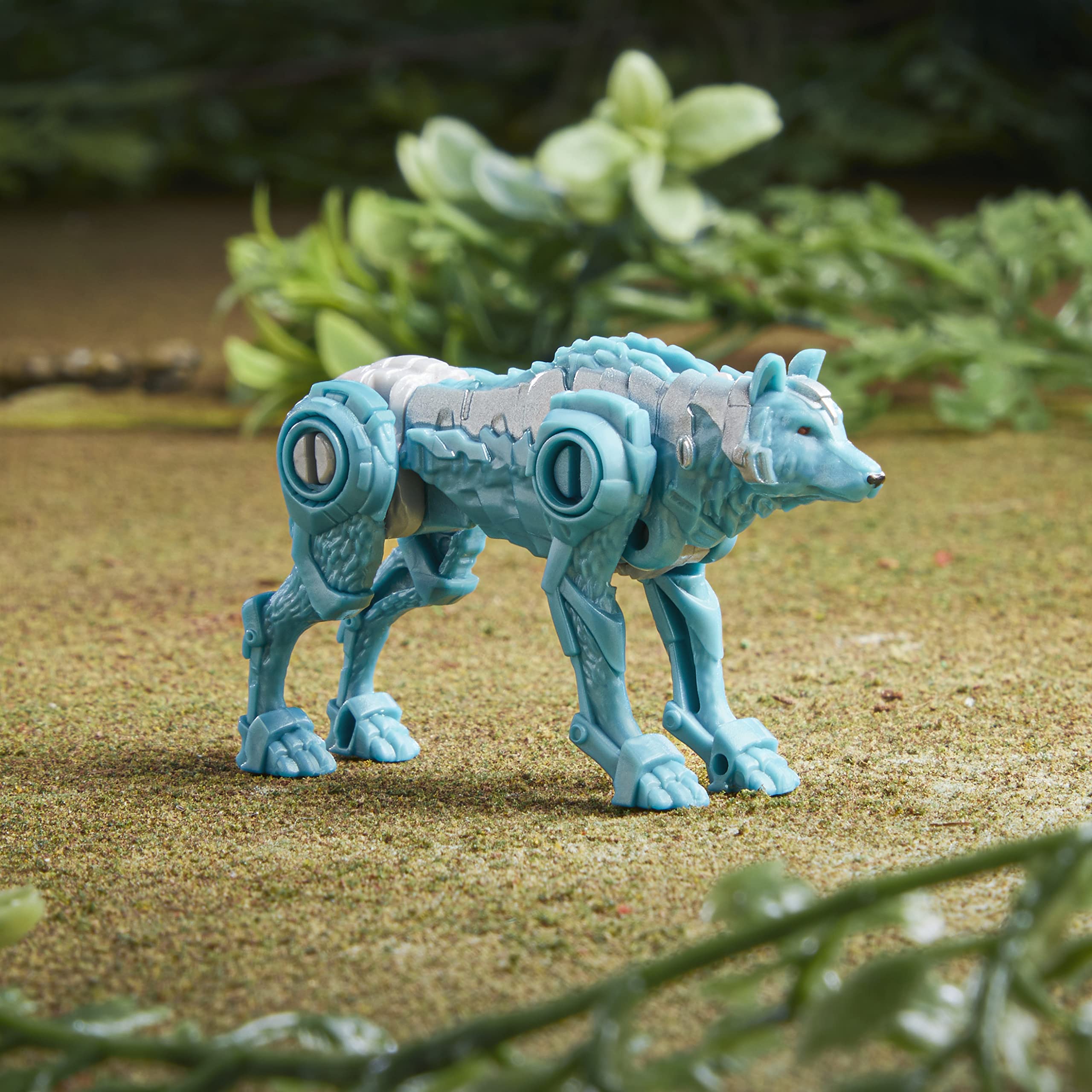 Transformers Rise of the Beasts duo in-action pose for imaginative play