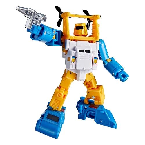 Transformers Seaspray robot-to-boat transformation offers nostalgic display and imaginative play