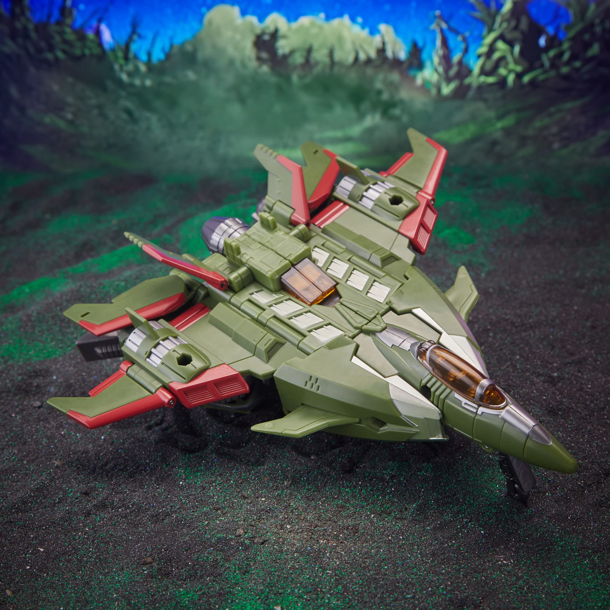 Skyquake sword accessory enhances action poses and dual-wield play.