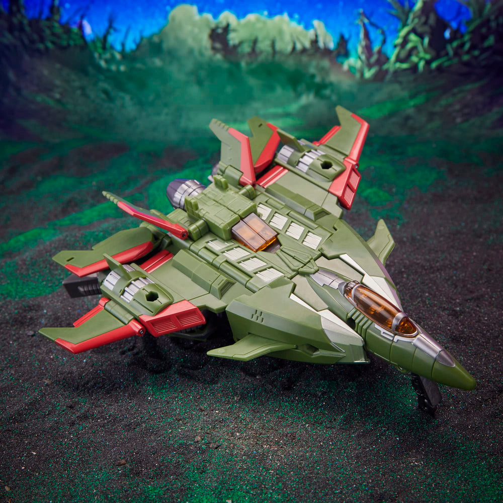 Skyquake sword accessory enhances action poses and dual-wield play.