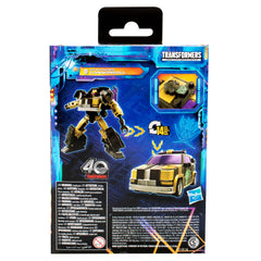 Transformers Star Raider Cannonball hammer accessory adds impact for display.