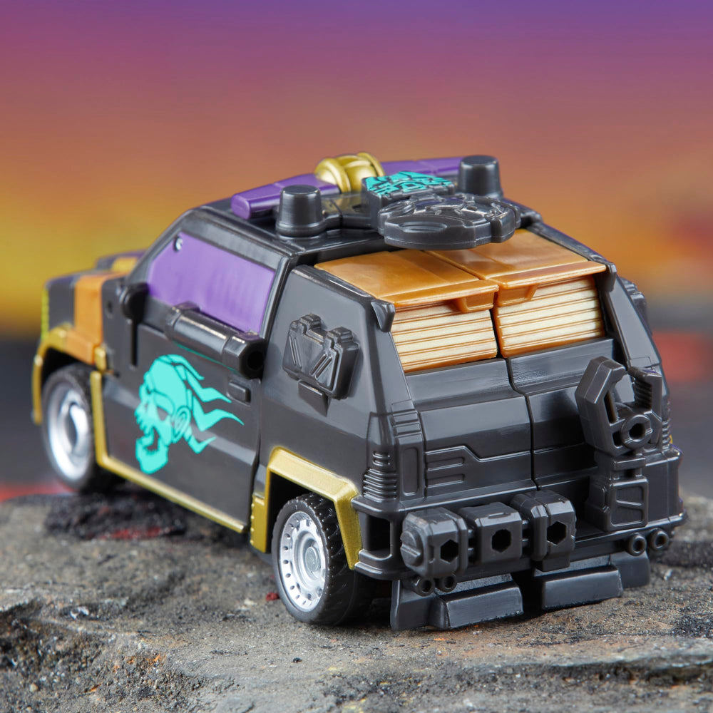 Transformers Star Raider Cannonball Legacy packaging hints at cross-generational appeal.