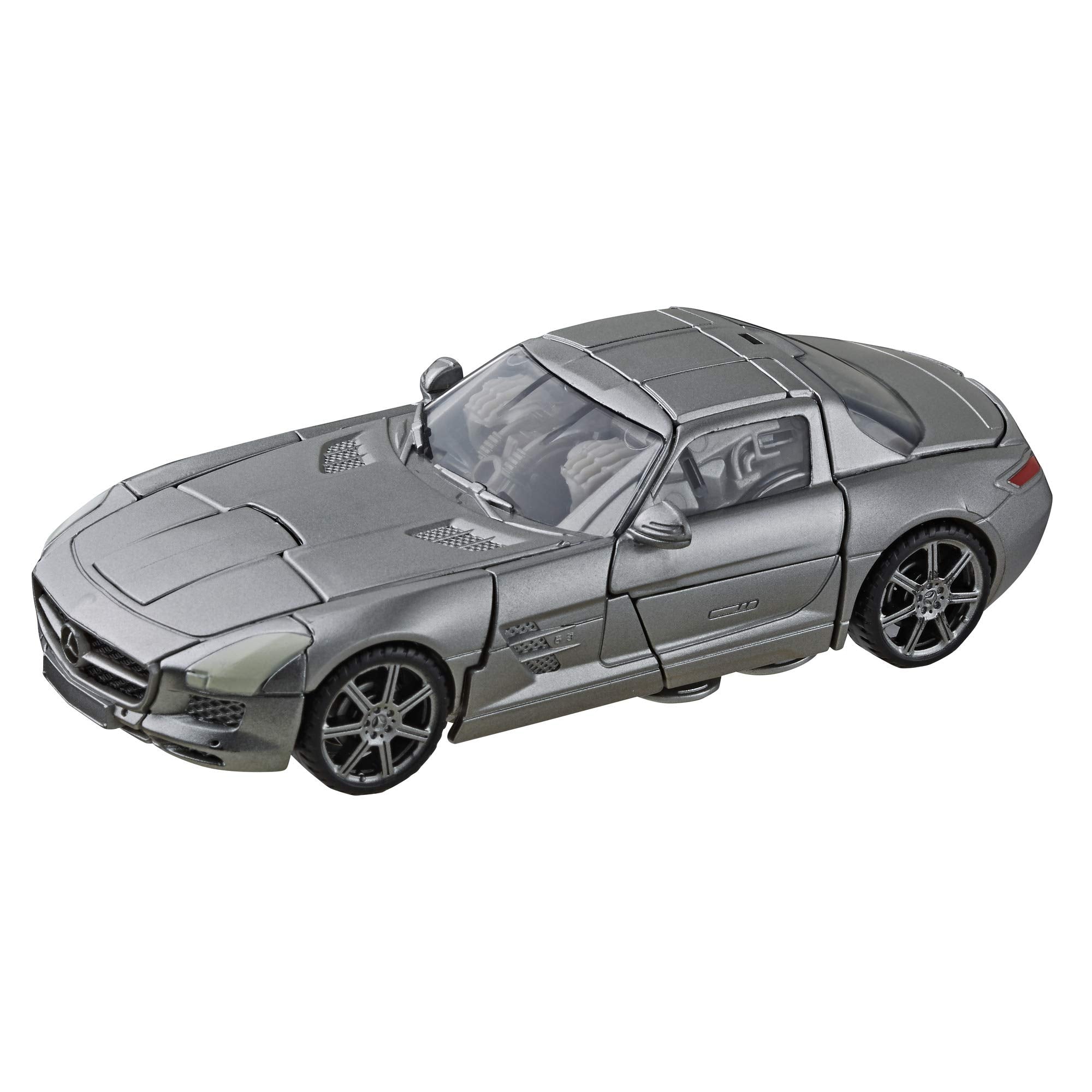 Laserbeak accessory attaches to Soundwave arm for authentic look