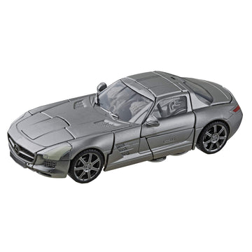 Laserbeak accessory attaches to Soundwave arm for authentic look