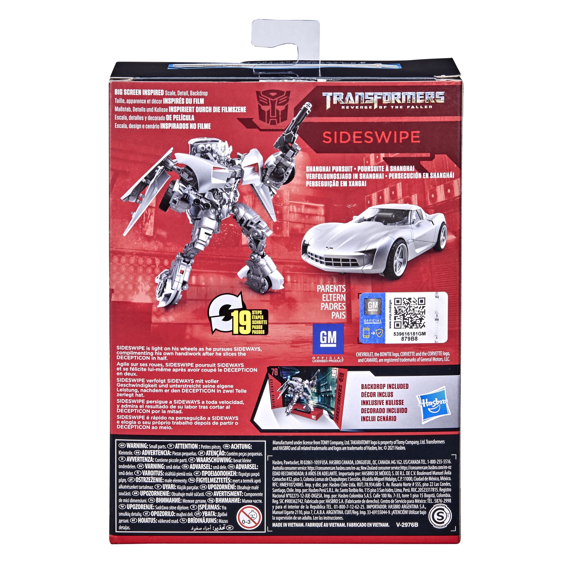 Transformers Studio Series 78 Deluxe Sideswipe in the Shanghai Pursuit scene backdrop display.