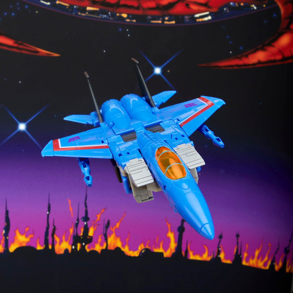 Thundercracker ready for collectible display with Studio Series lineup.