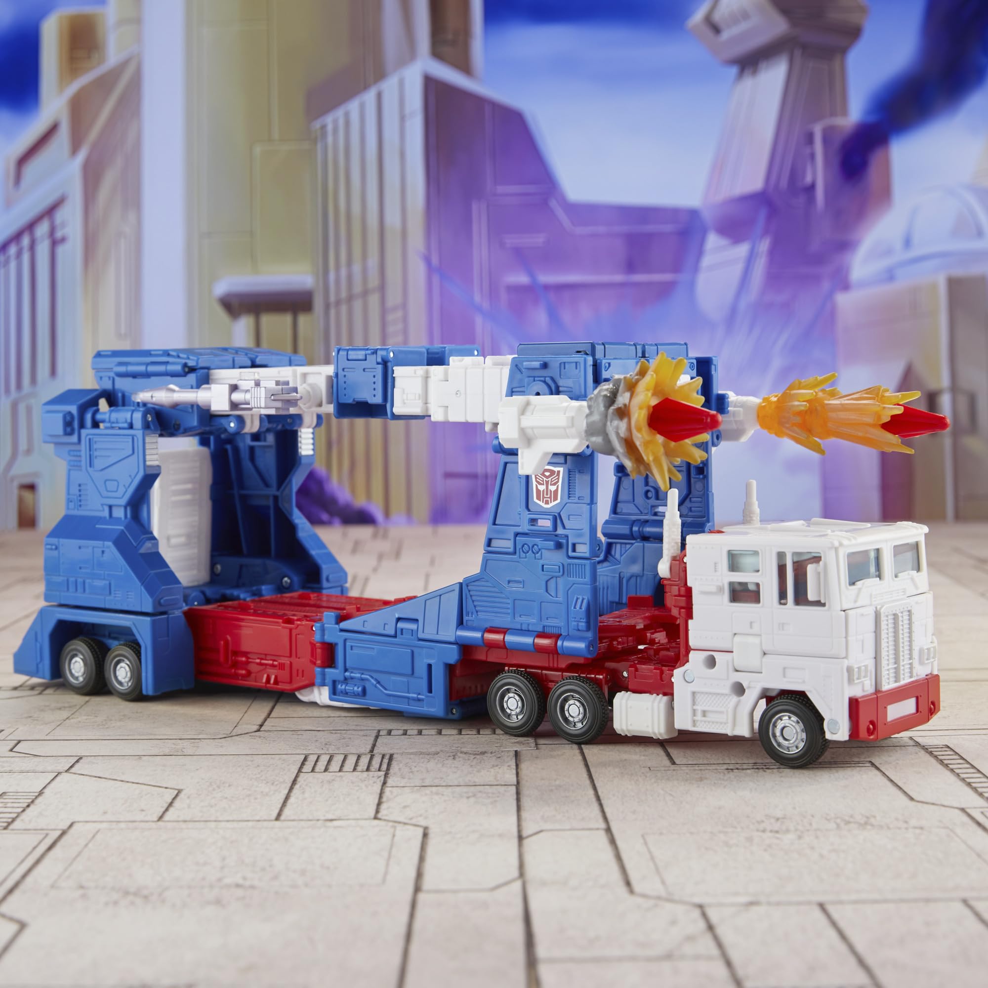 Battle of Autobot City backdrop enhances display scene