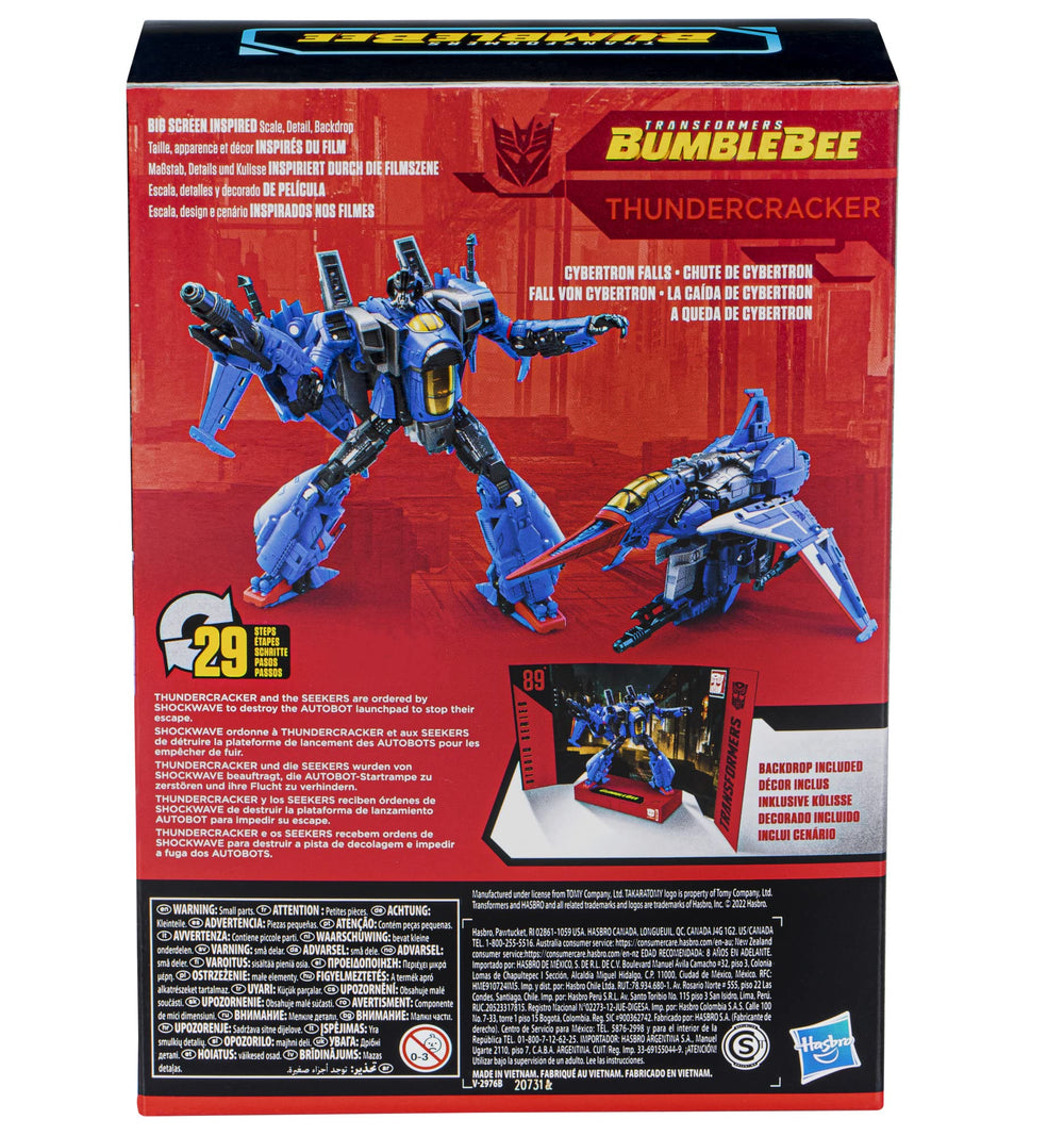 Transformers Thundercracker accessories included for enhanced action poses
