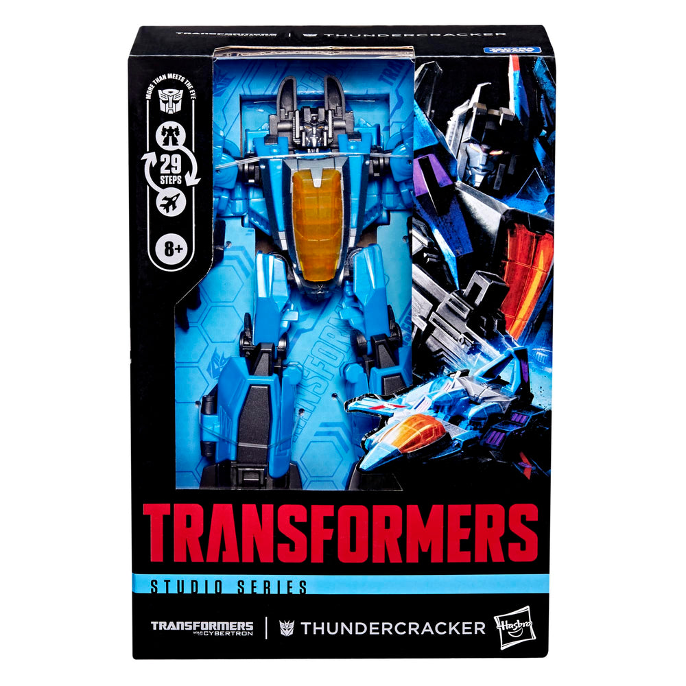 Energon mace accessory enables dramatic battle-ready poses for Thundercracker.