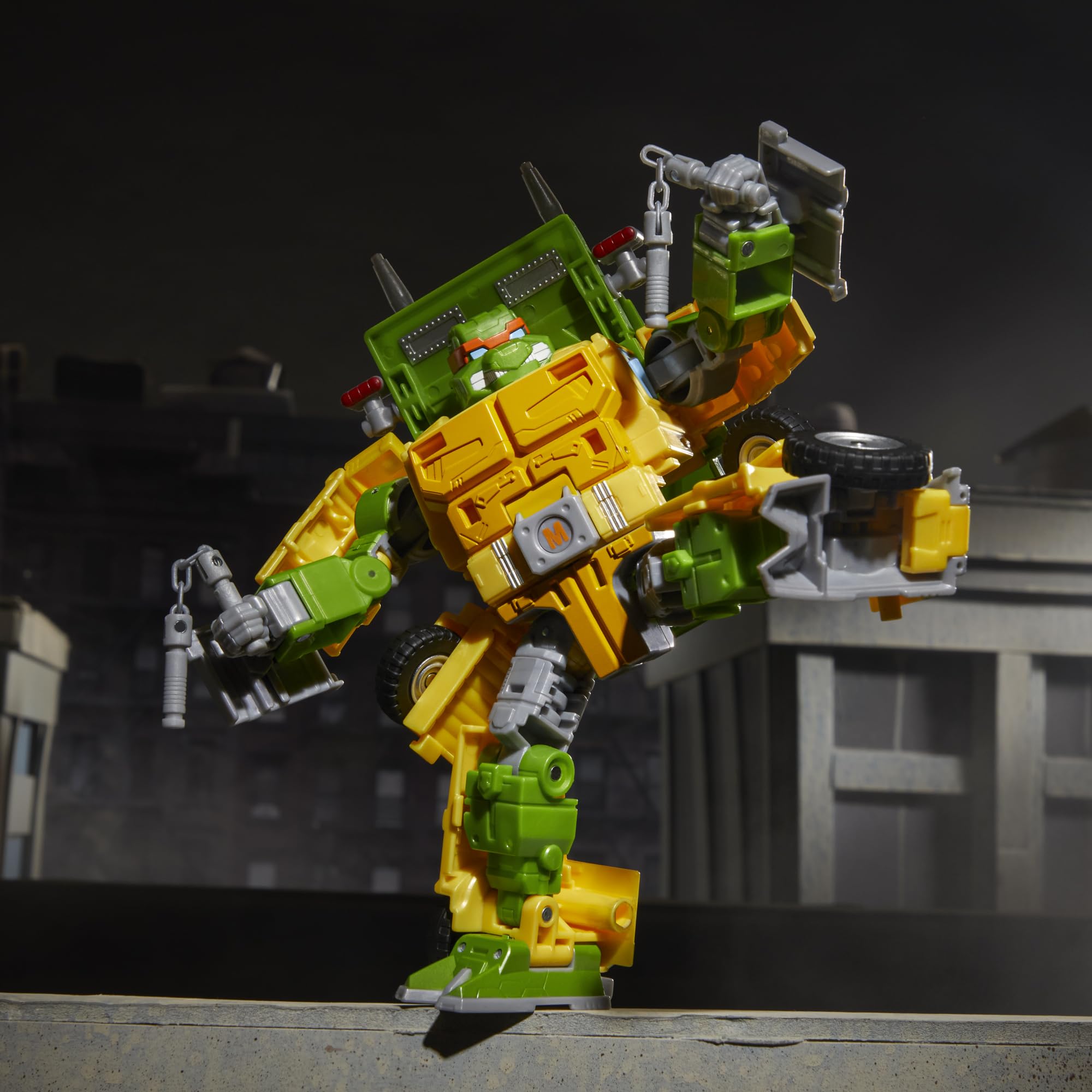 Transformers TMNT Party Wallop Raphael head for pose variety.