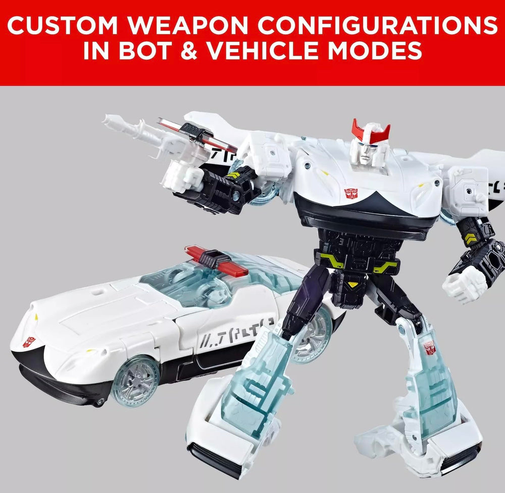 Transformers TRA GEN WFC Deluxe Prowl articulation enables varied battle-ready poses.