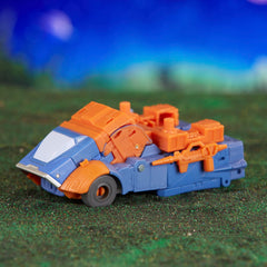 Transformers War Dawn 2-Pack Dion in Cybertronian truck mode for imaginative play