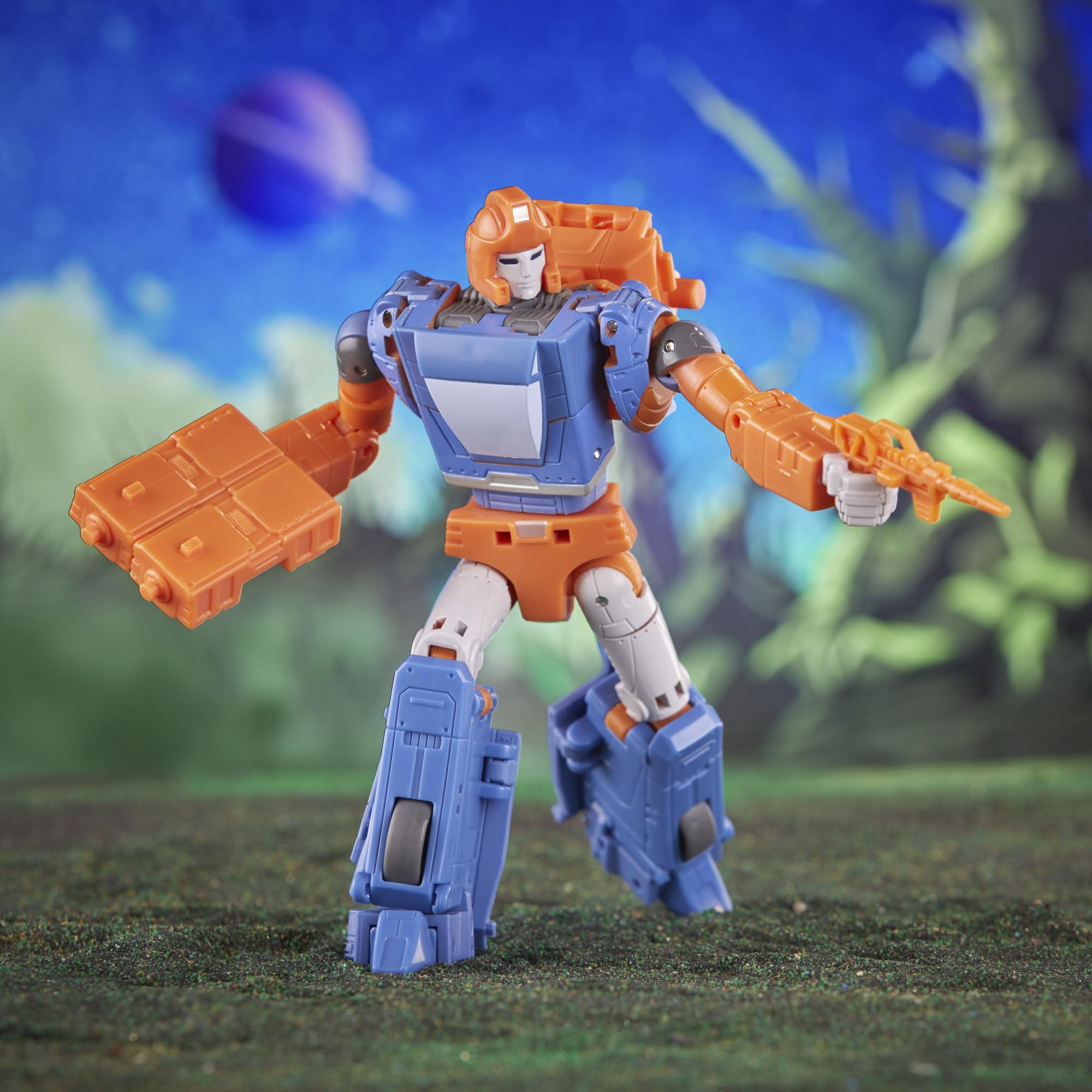Transformers War Dawn 2-Pack dock attack scene illustration for collectors