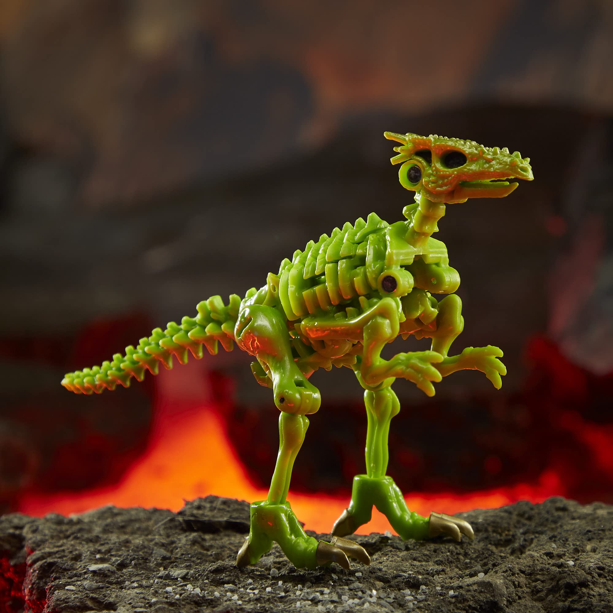 Transformers Dracodon robot mode pose highlights 14-step transformation.