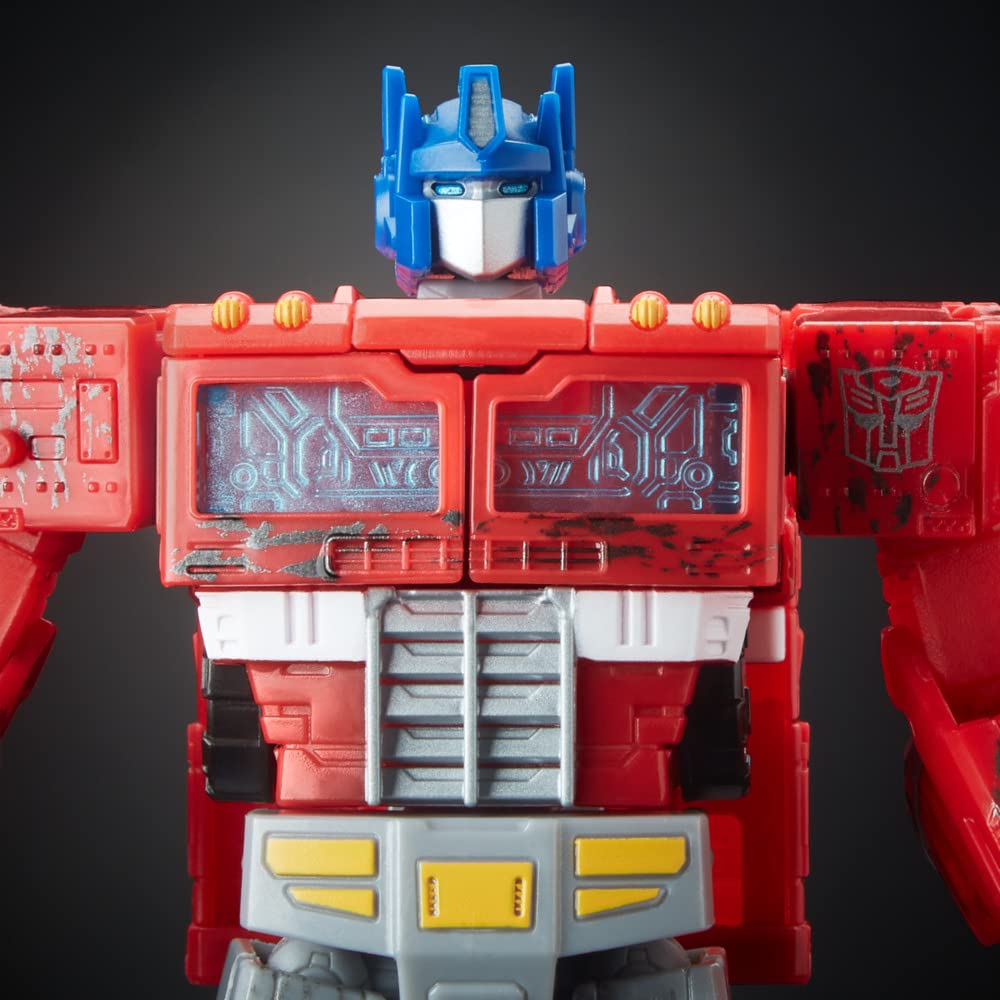 Battle-ready pose with Fire Blasts ports for added action.