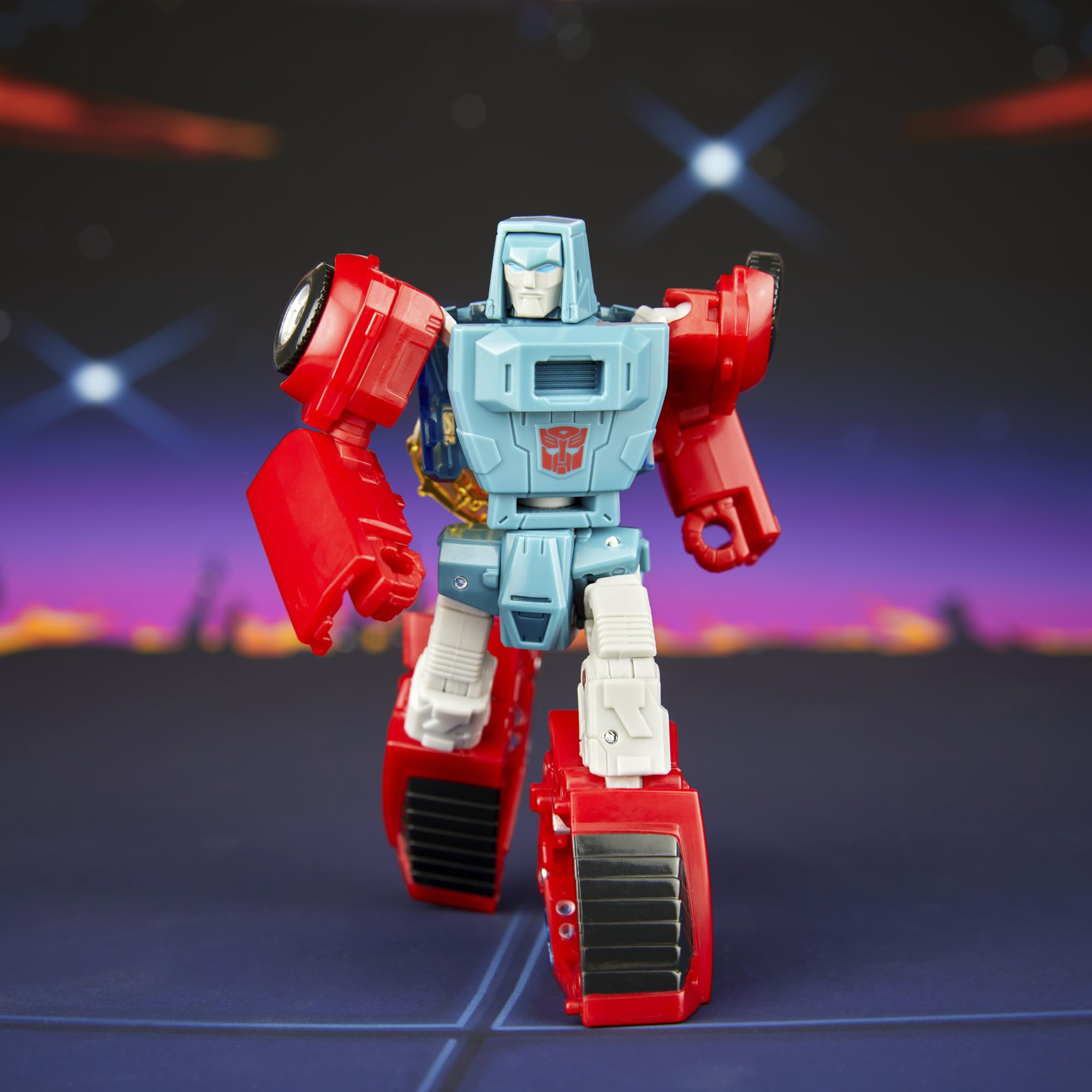Transformers Windcharger blaster accessory attachment enhances action scenes.