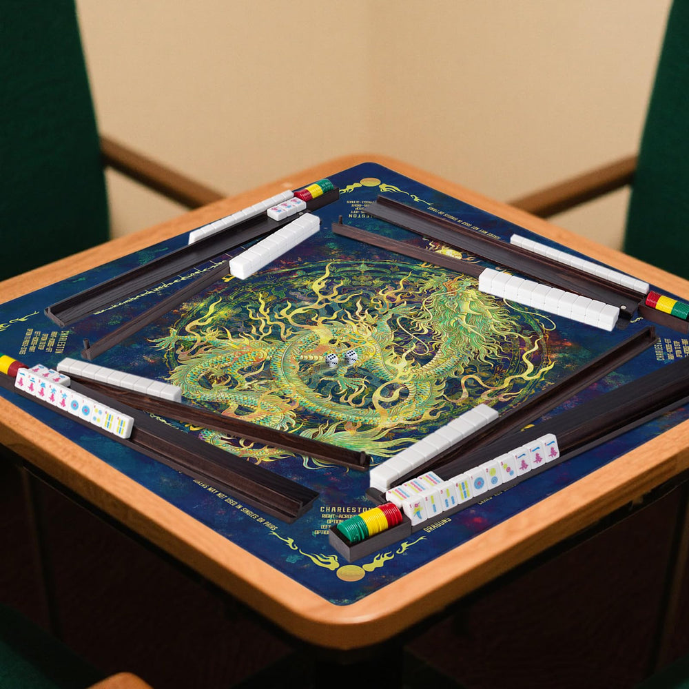 Tratizari magnetic side chip box for quick access during play.