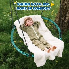 Trekassy metal rings provide secure fastening for safe swinging sessions.