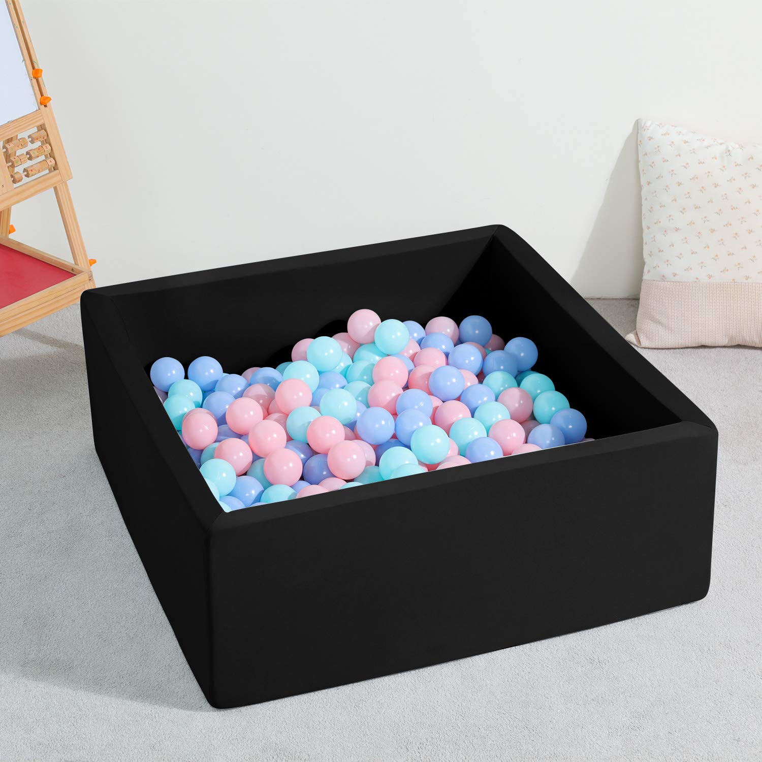 TrendBox note balls are not included for setup