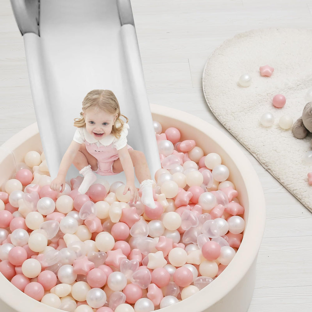 TRENDPLAY mix of stars hearts and balls inspires creative games.