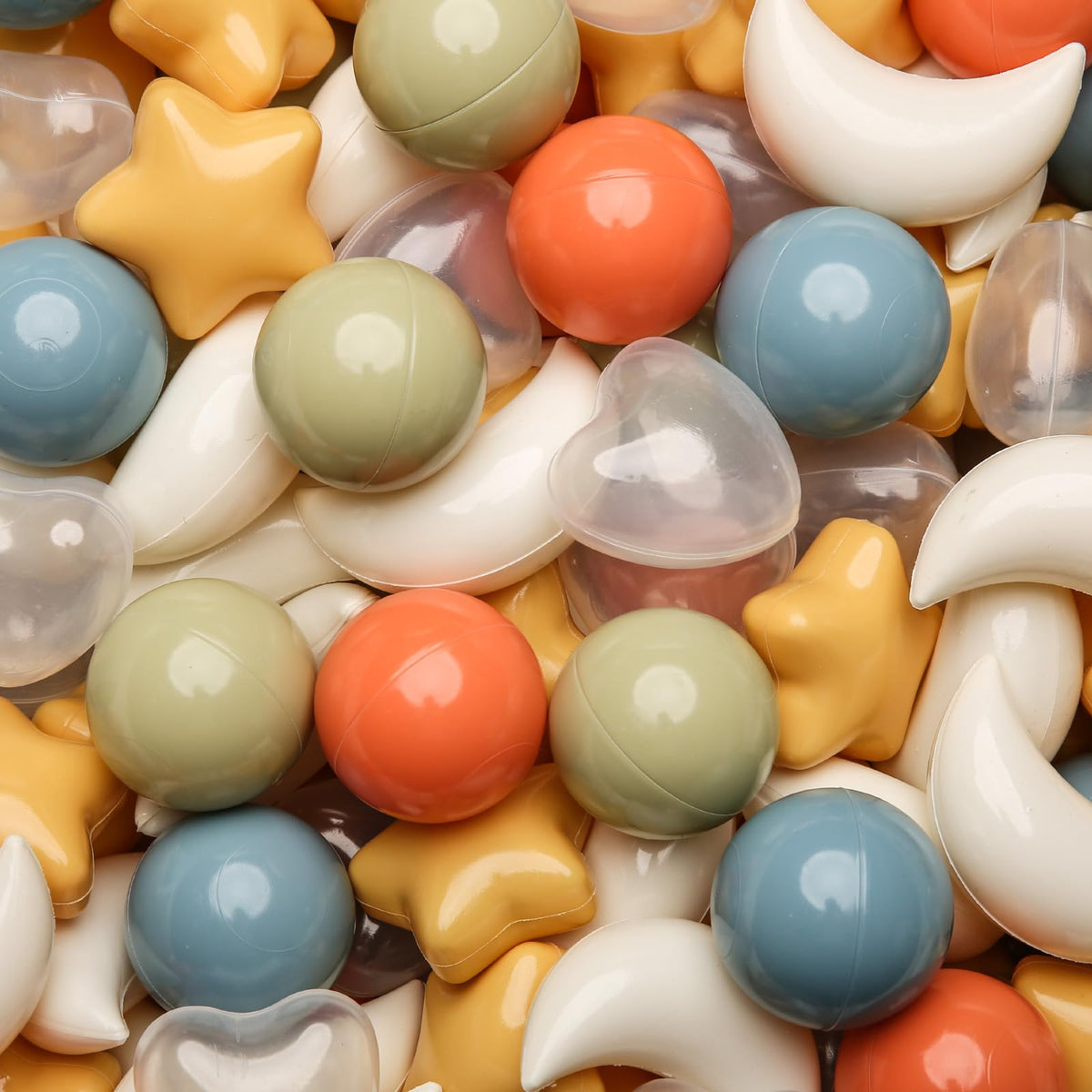 TRENDPLAY Star Ball Pit Balls stars in cream for safe, engaging playtime.