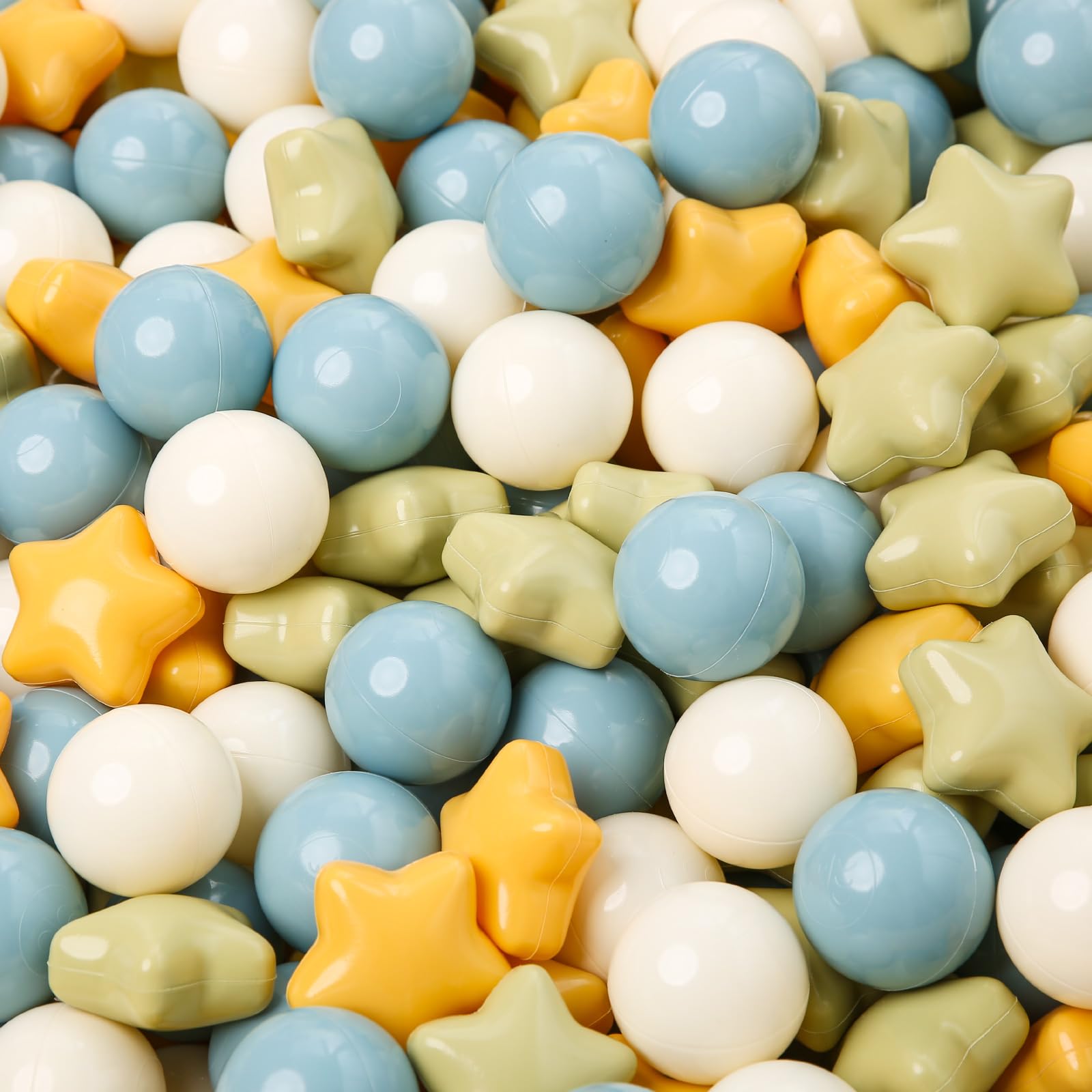 TRENDPLAY star balls yellow-cream mix for safe toddler sensory play.