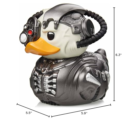 Detailed Borg-inspired coloring on a high-quality vinyl figure
