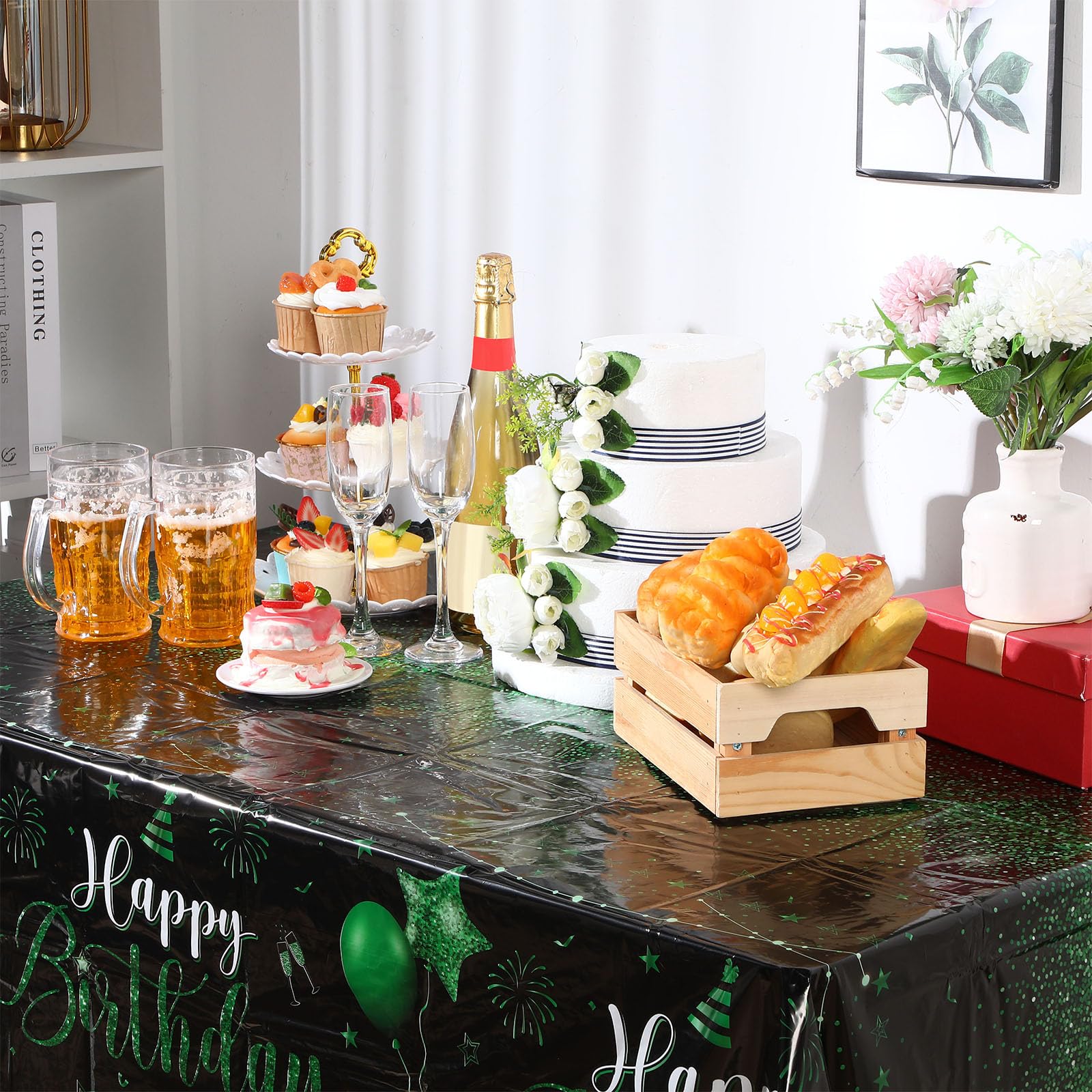 Tudomro gold-foil center tablecloth adds premium sparkle to events
