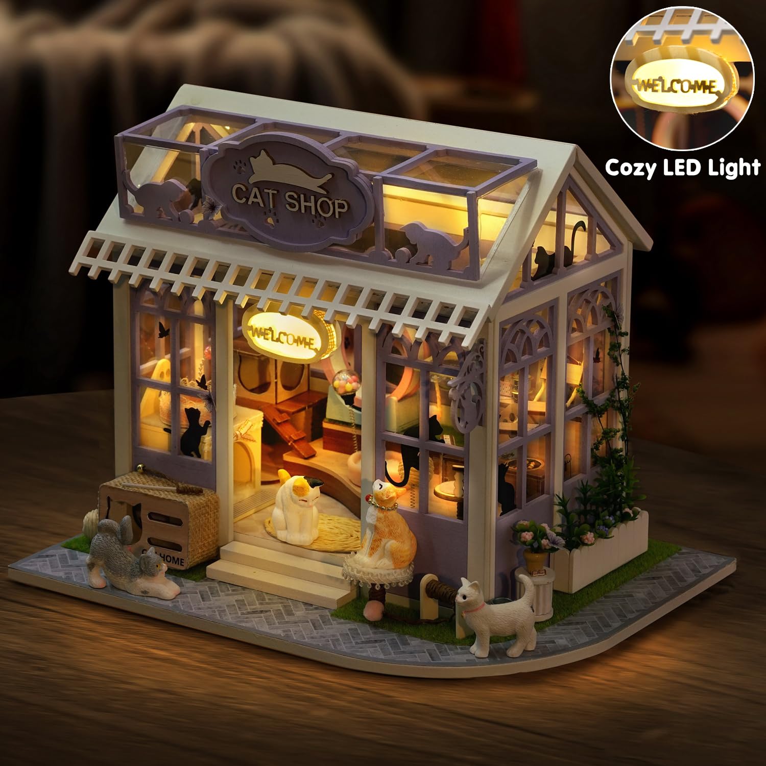 TuKIIE dust-proof dollhouse cover keeps the display model clean during setup