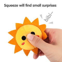 TUMAMA KIDS banana peeling motion rattle demonstrates peeling-like movement for curiosity.