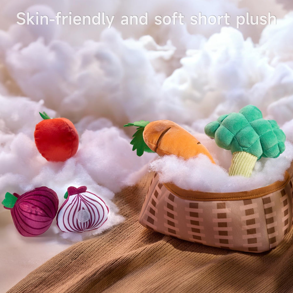 TUMAMA KIDS plush carrot toy for fine motor practice and cheer.