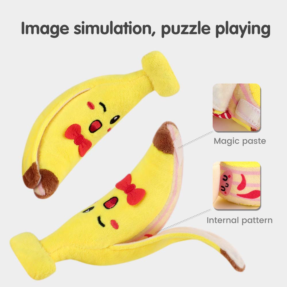 TUMAMA KIDS strawberry fruit rattle hanging offers lively colors and rattle sound to capture attention.