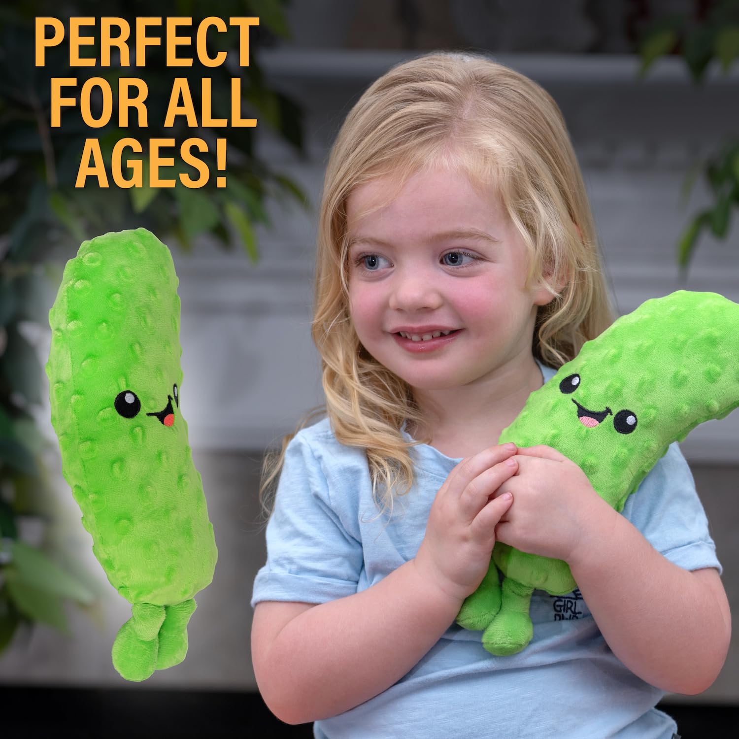 Twiddler Toys Yodeling Plush Pickle makes a memorable gag gift for friends.