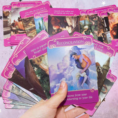 TWWDE AUG 350gsm paper ensures durable, travel ready cards.