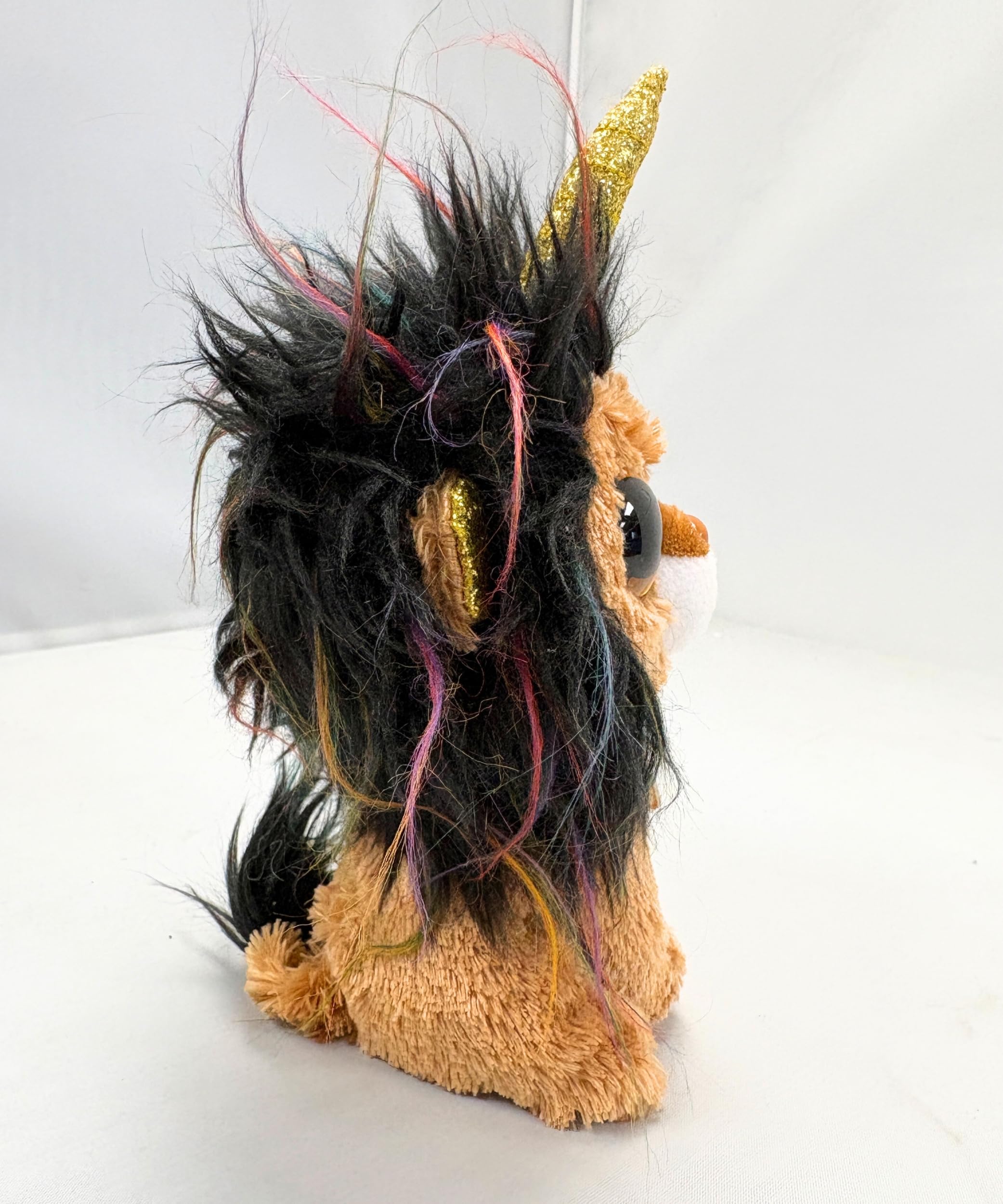 TY Beanie Boos Ramsey lion, full mane detail adds lifelike charm for imaginative play.