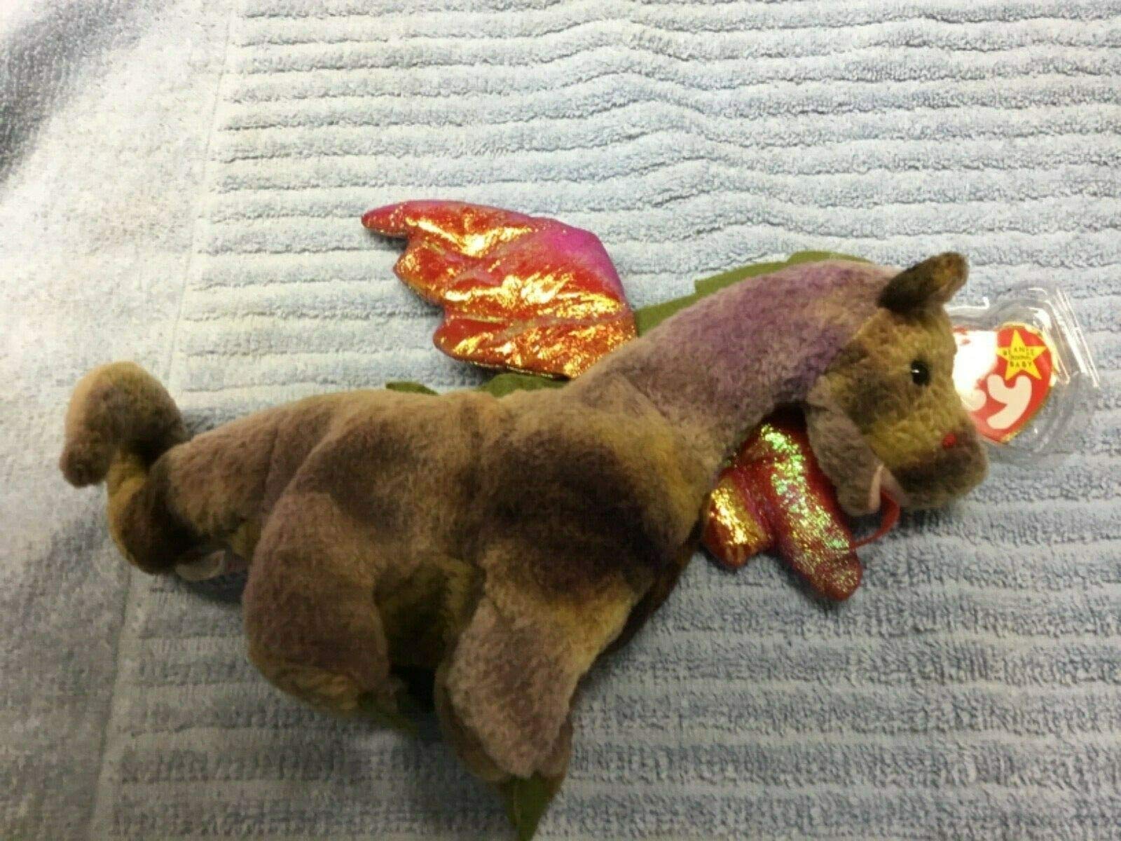Ty Scorch the Dragon Beanie Baby face, friendly dragon expression for pretend play