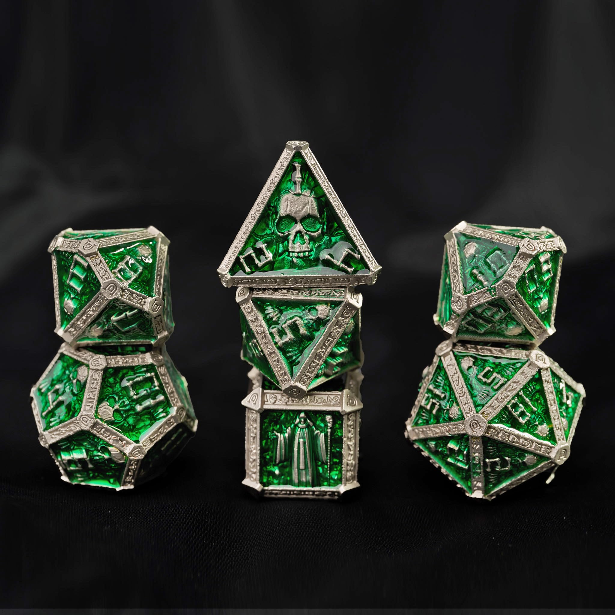 UD Unique Dice zinc alloy D&D dice offer balanced throws and lasting durability.