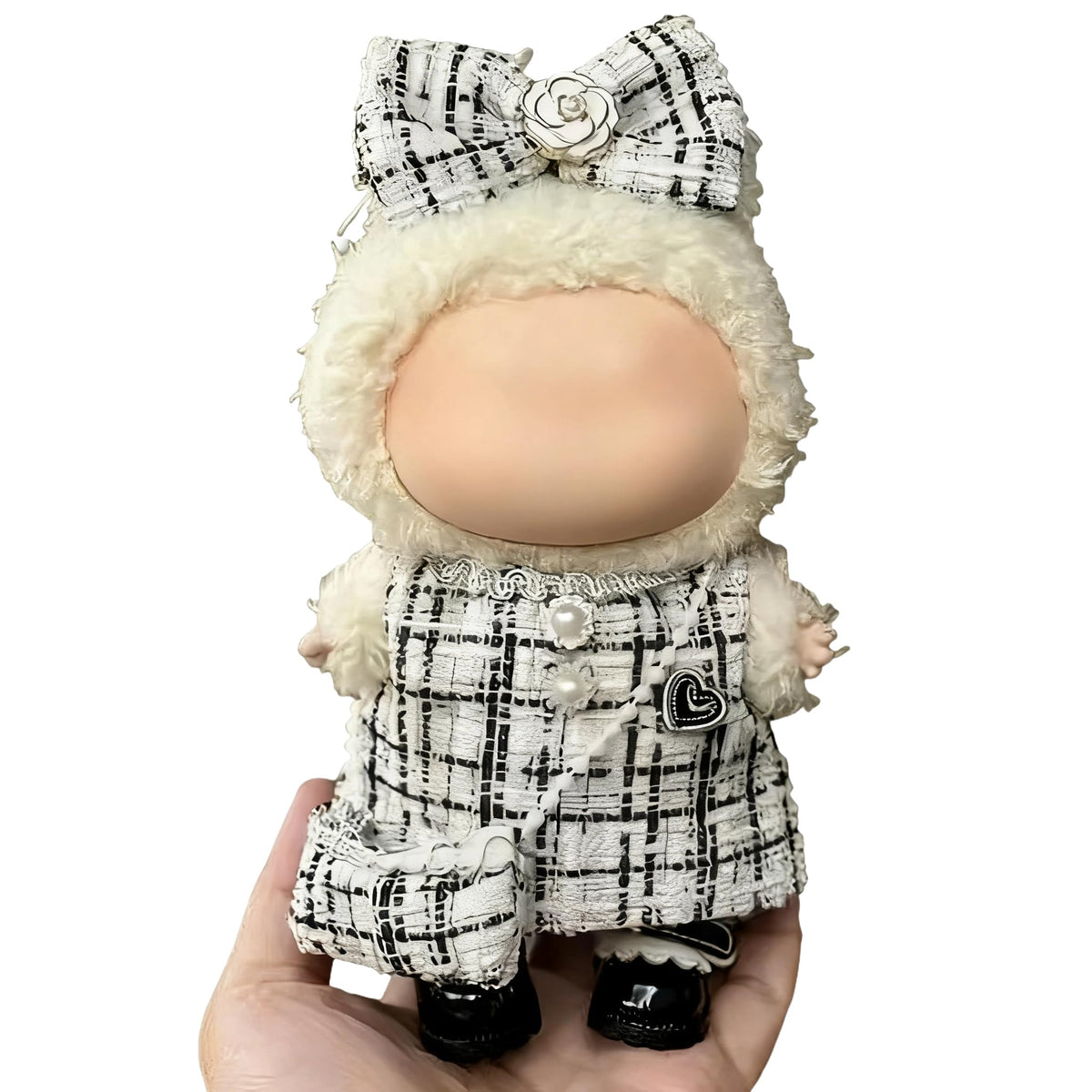 Ueuo Labubu 17cm doll outfit set – front view shows quick dressing and chic styling