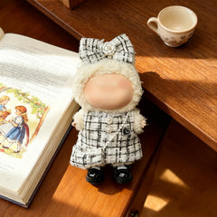 Ueuo Labubu 17cm doll outfit set – side view highlights easy changes and secure fit