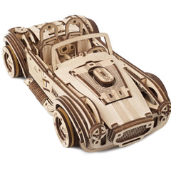 UGEARS Drift Cobra exterior display with retro racing design for desk decor