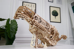 UGEARS Hurdy-Gurdy ready-to-play melodies on the table