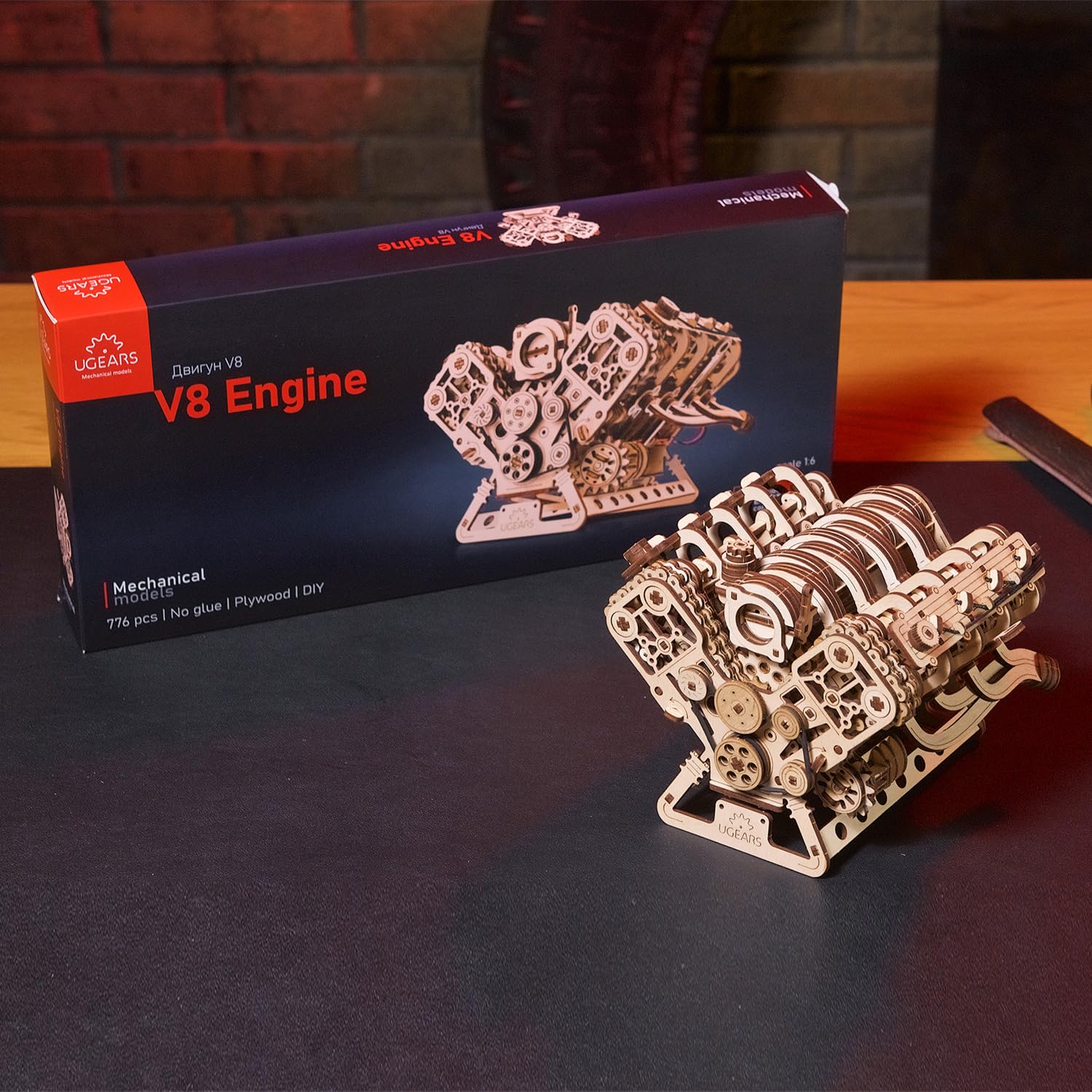 UGEARS V8 engine display-ready model enhances any workspace.
