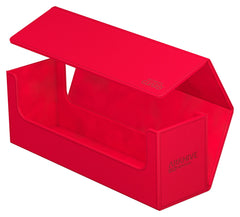 Ultimate Guard Arkhive 400+ magnetic closure demonstrates secure transport.