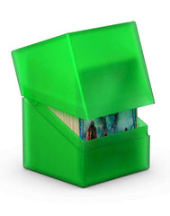 Ultimate Guard Boulder 100 deck case Emerald secure closure prevents spills during transit.
