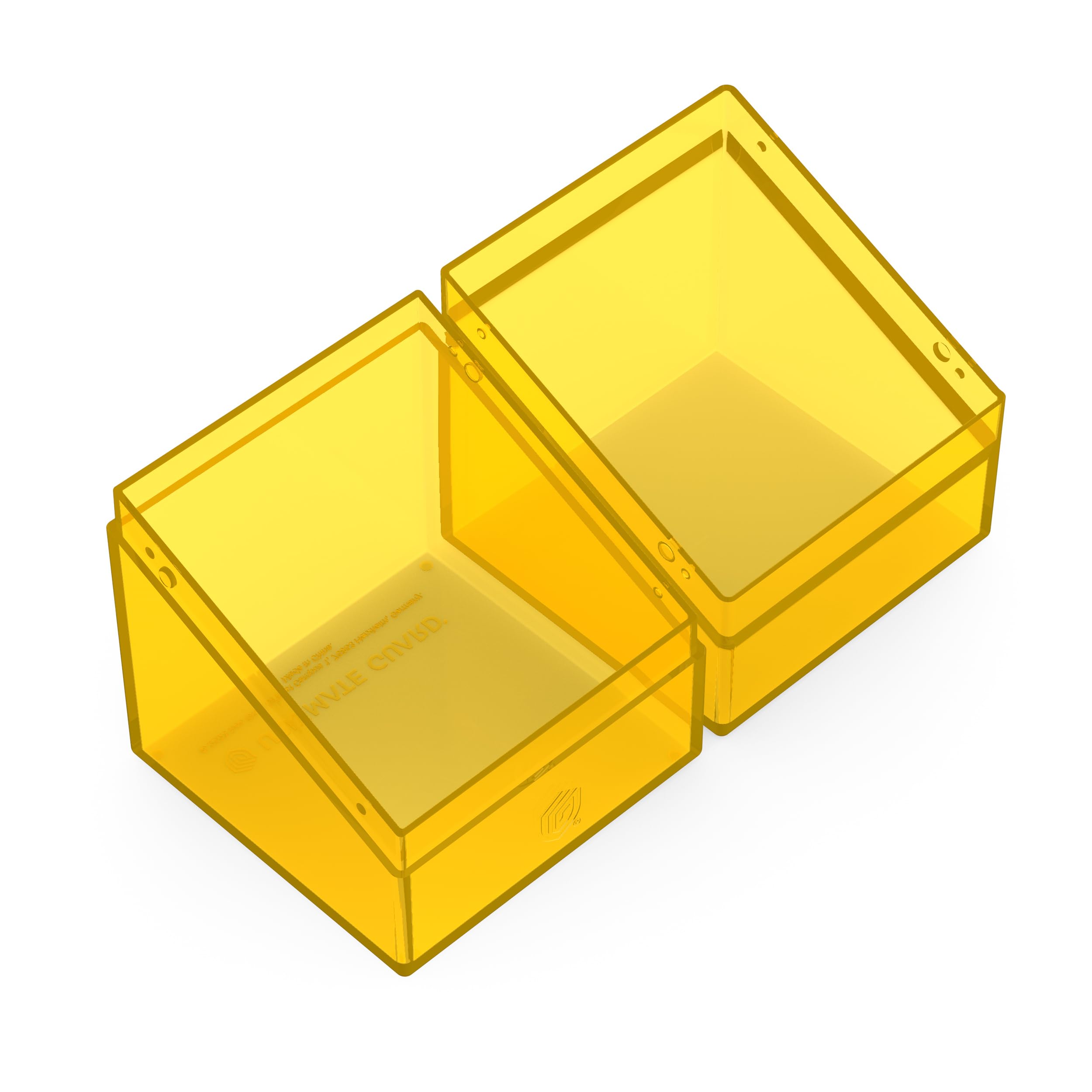 Ultimate Guard Boulder 100+ Clear Deck Case amber transparent lid for easy card checking.
