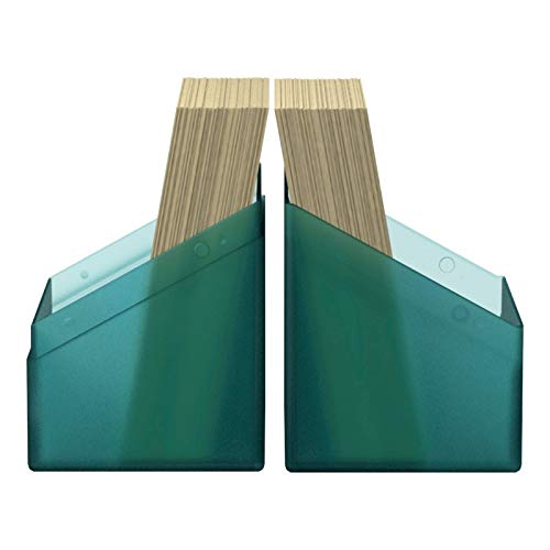 Ultimate Guard Boulder 80+ Classic secure closure keeps cards protected during transport.
