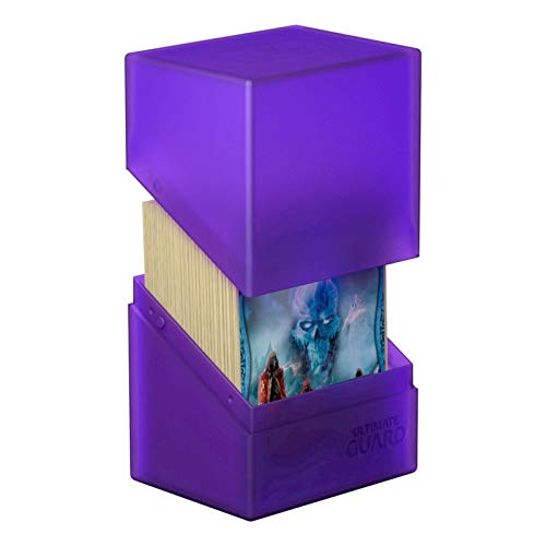 Ultimate Guard Boulder closed view, secure closure for safe transport of TCG cards.